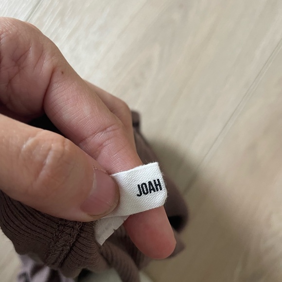 Joah Brown Varsity tank - Picture 4 of 6